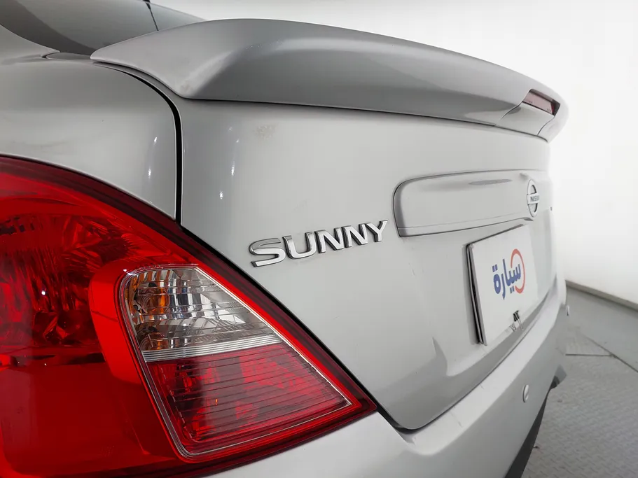 2023 Nissan Sunny SV Comfort 