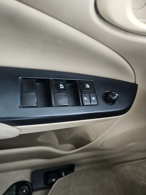 تويوتا يارس Y 2019 