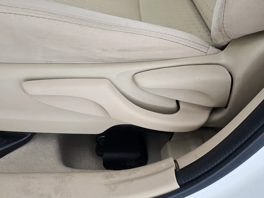 تويوتا يارس Y 2019 