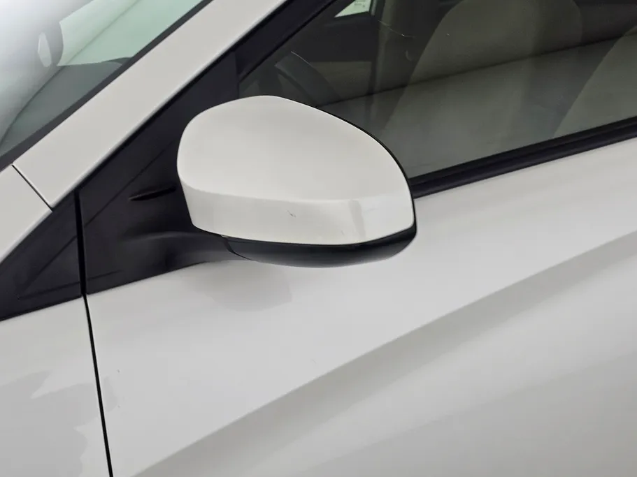 تويوتا يارس Y 2019 