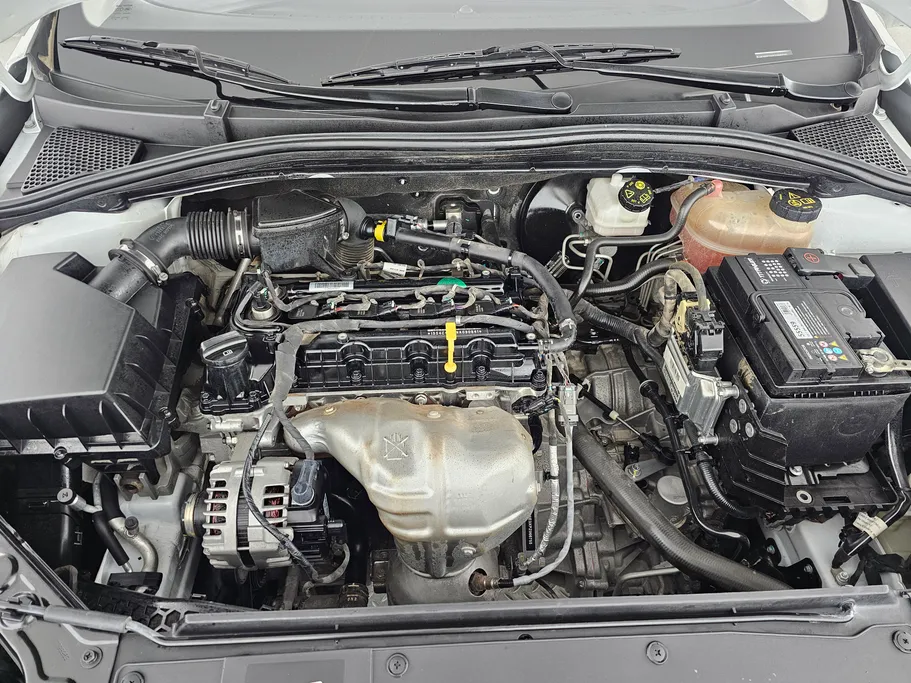 ام جي 5 STD 2023 