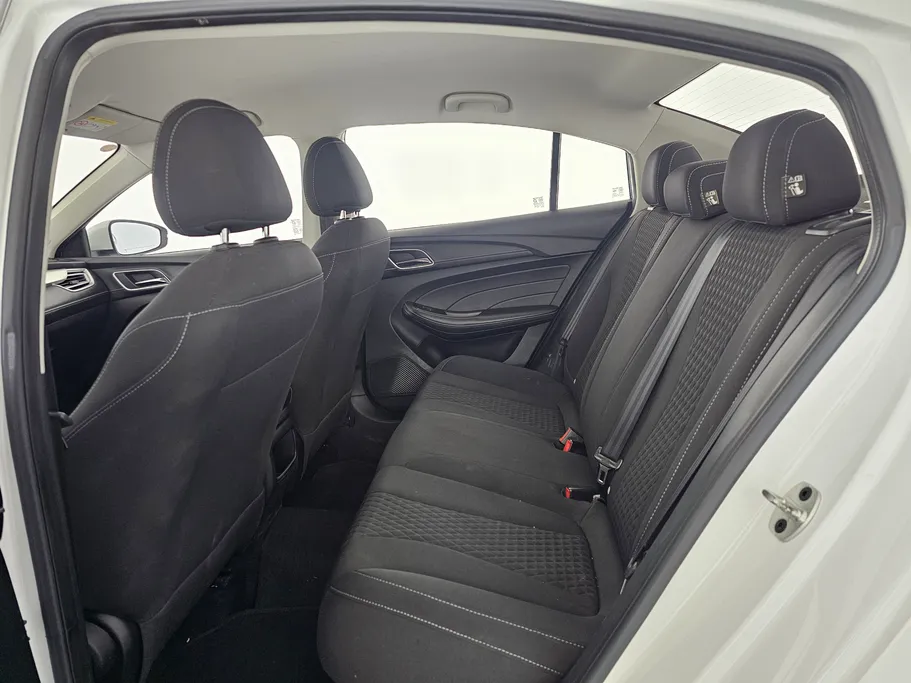 ام جي 5 STD 2023 