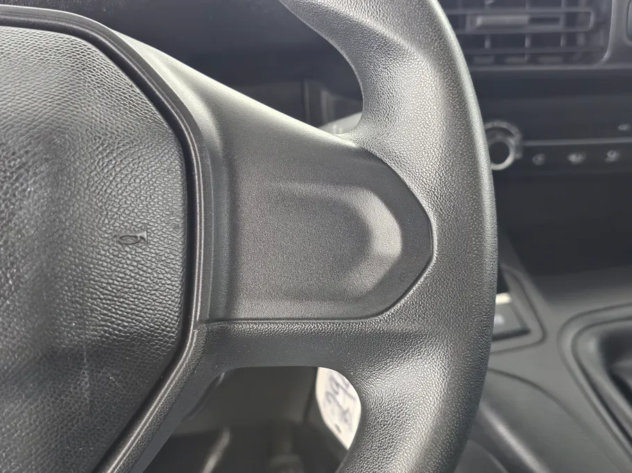 بيجو بارتنر Short van 2022 