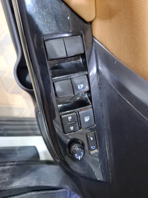 تويوتا فورتشنر VX 2023 