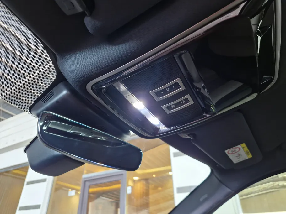 2020 Land Rover Range Rover Velar 