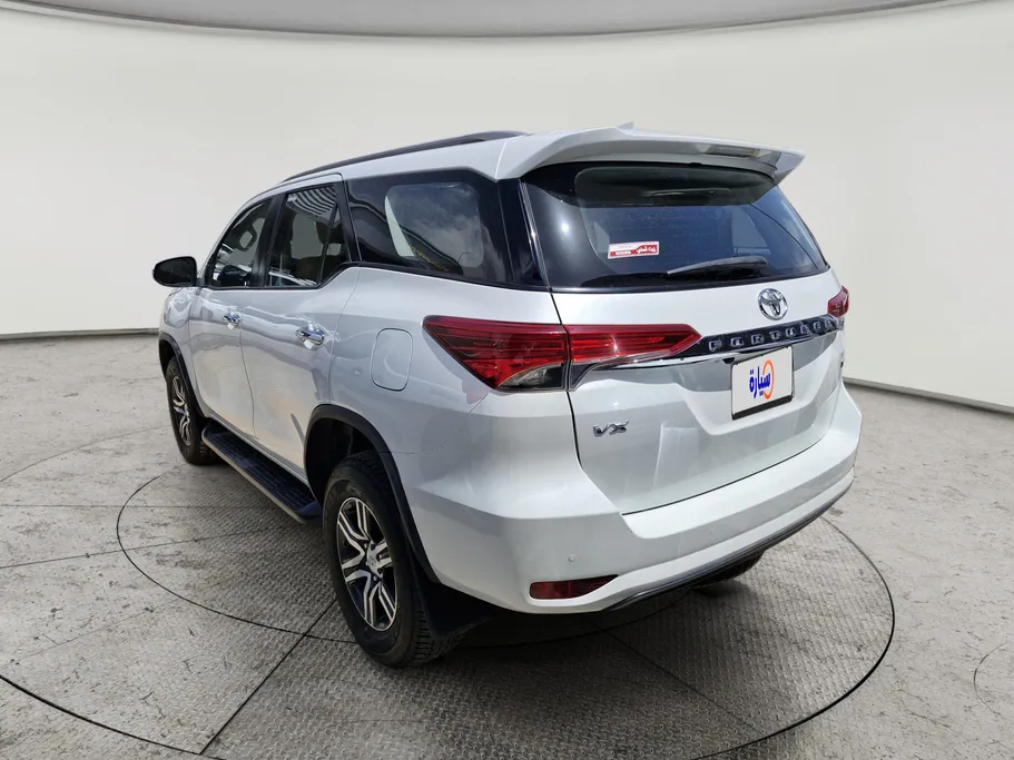 2023 Toyota Fortuner VX 