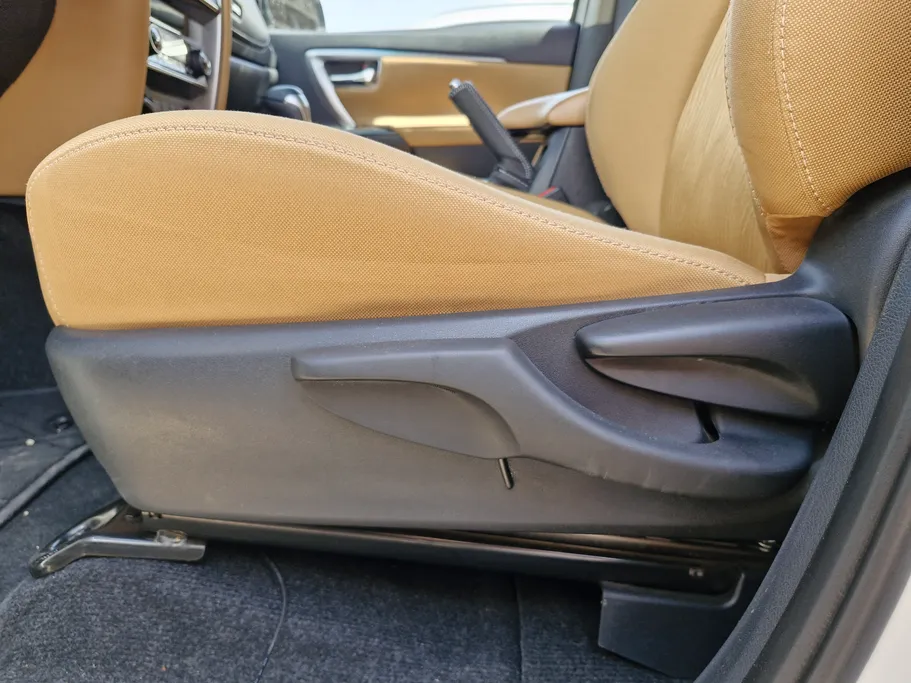 تويوتا فورتشنر VX1 2023 