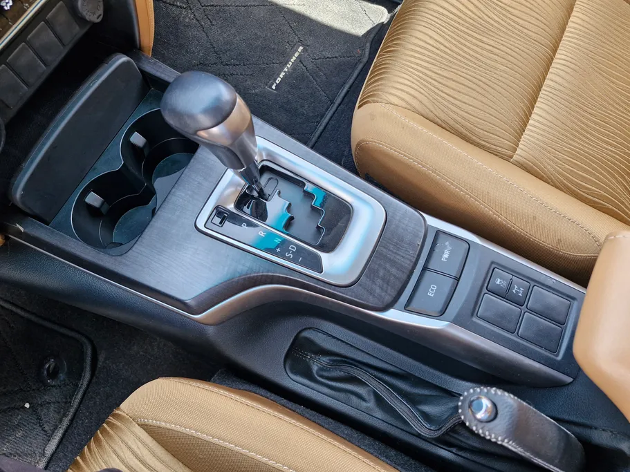 تويوتا فورتشنر VX1 2023 