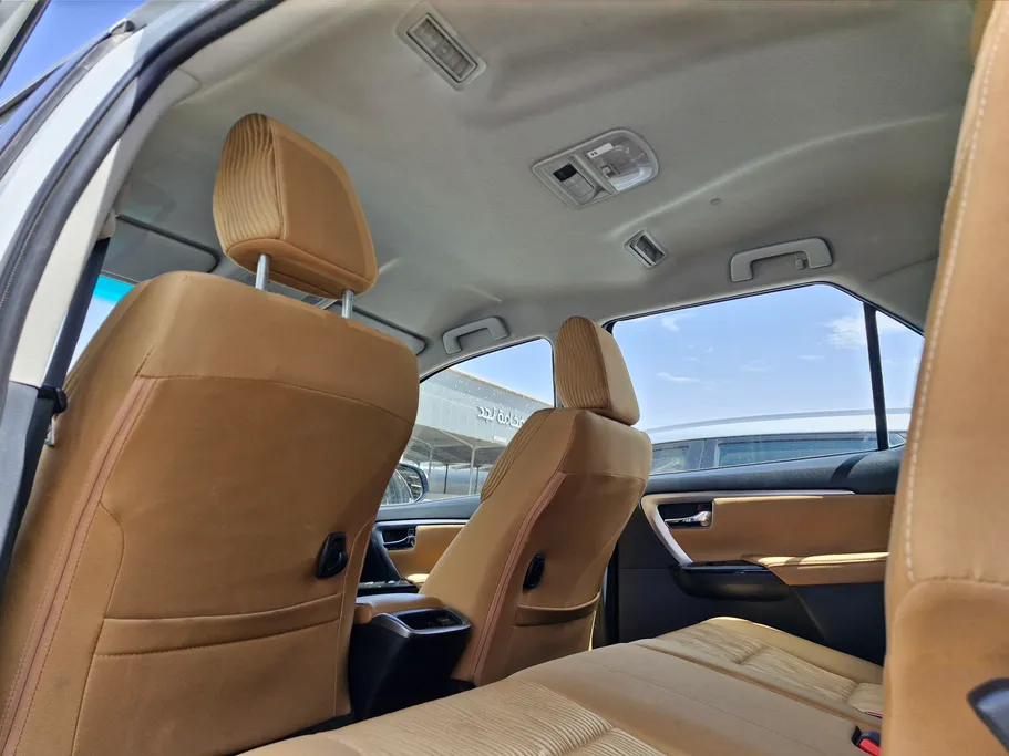 تويوتا فورتشنر VX1 2023 