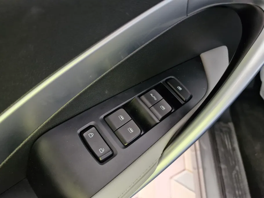 2025 Chevrolet Captiva LS 