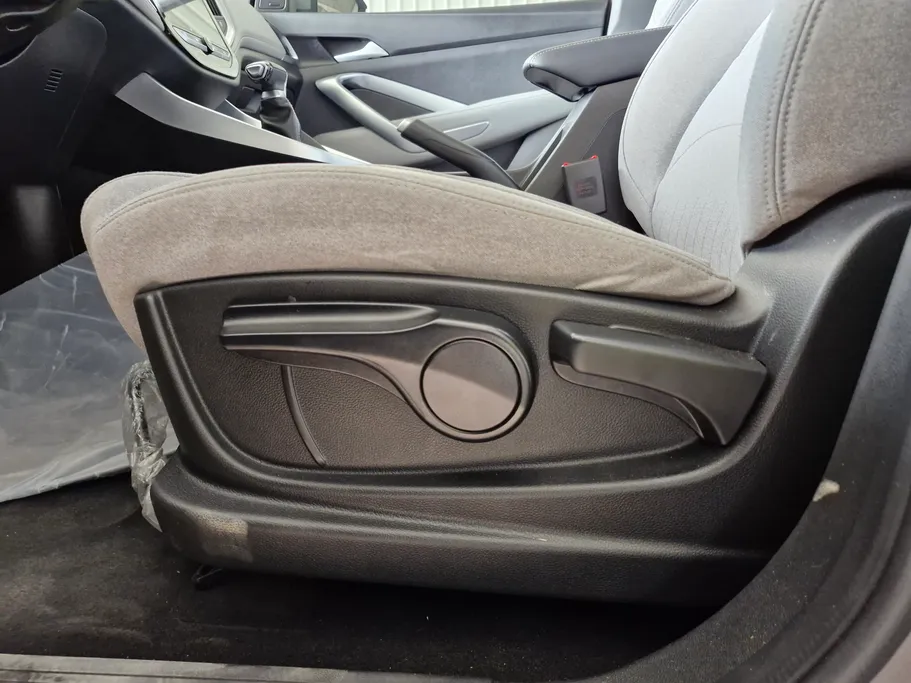 2025 Chevrolet Captiva LS 