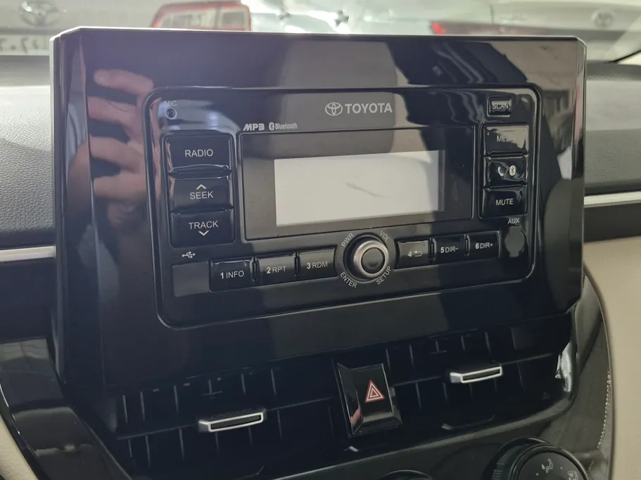 تويوتا كورولا XLI 2021 