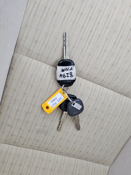 2022 Toyota Yaris  Y 