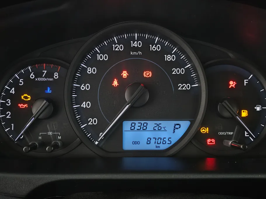 2022 Toyota Yaris  Y 