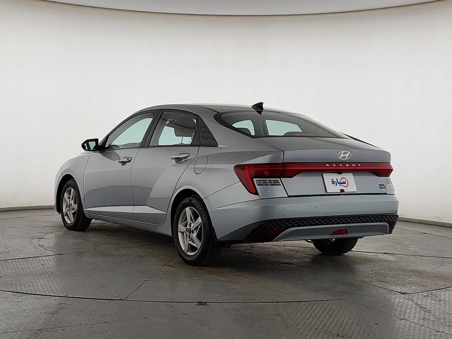 2024 Hyundai Accent Fleet 