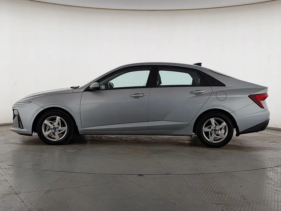 2024 Hyundai Accent Fleet 