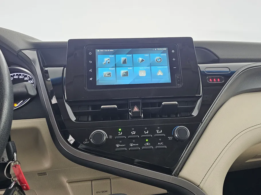 تويوتا كامري LE 2022 