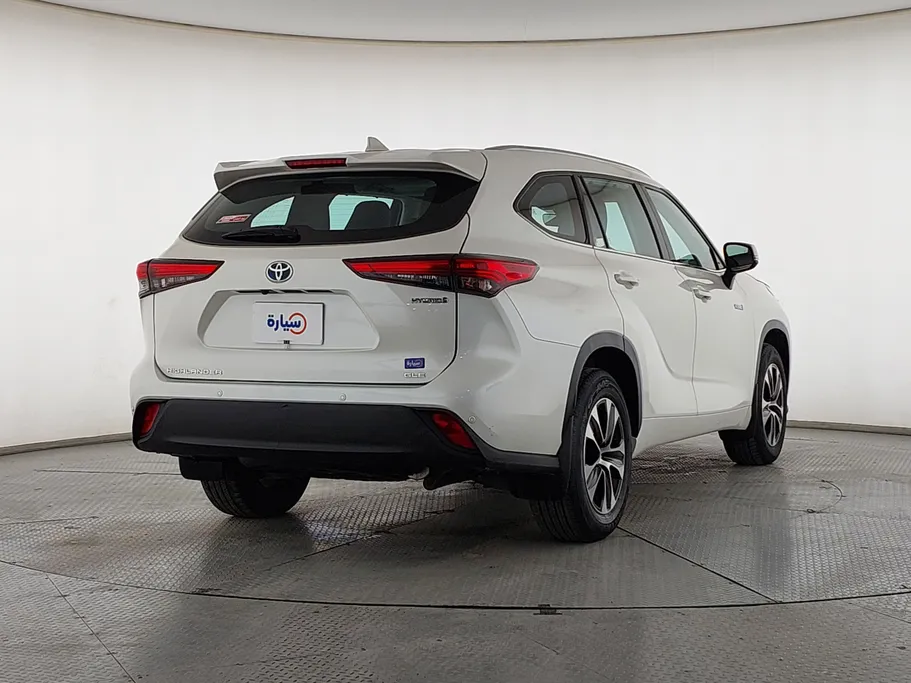 2021 Toyota Highlander GLE 