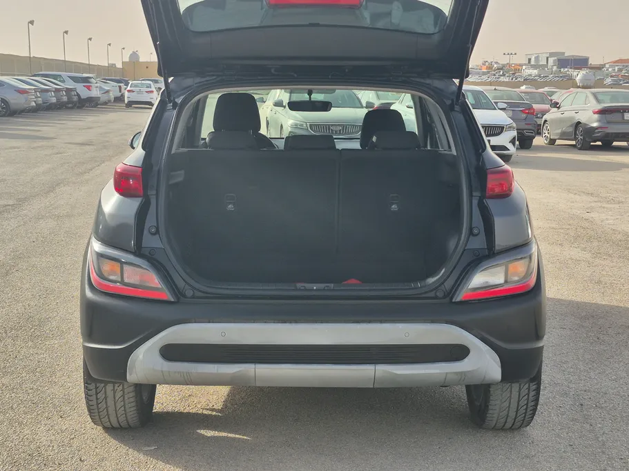 2021 Hyundai Kona SMART 