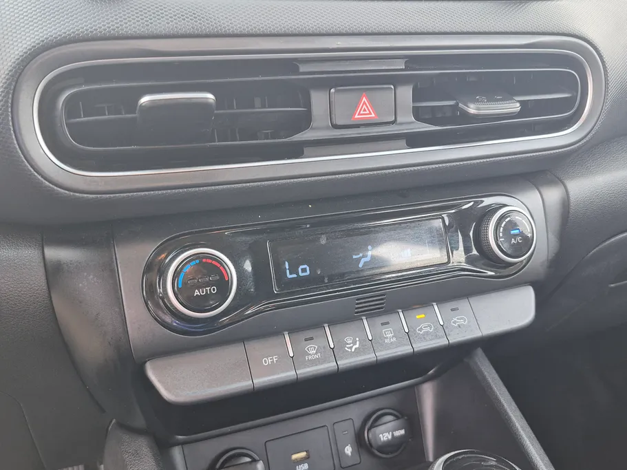 2021 Hyundai Kona SMART 