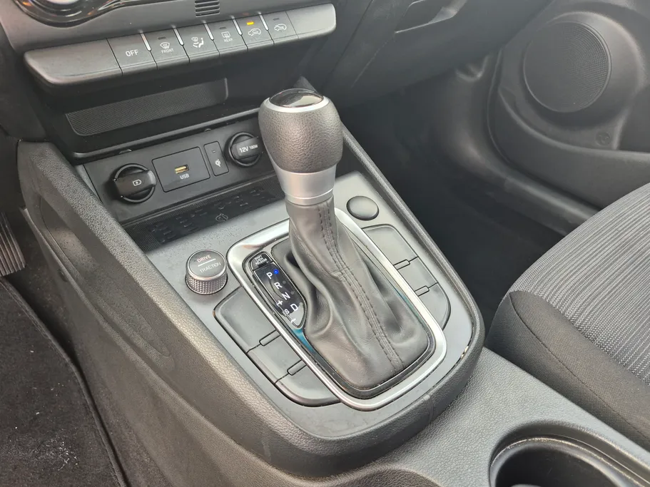 2021 Hyundai Kona SMART 