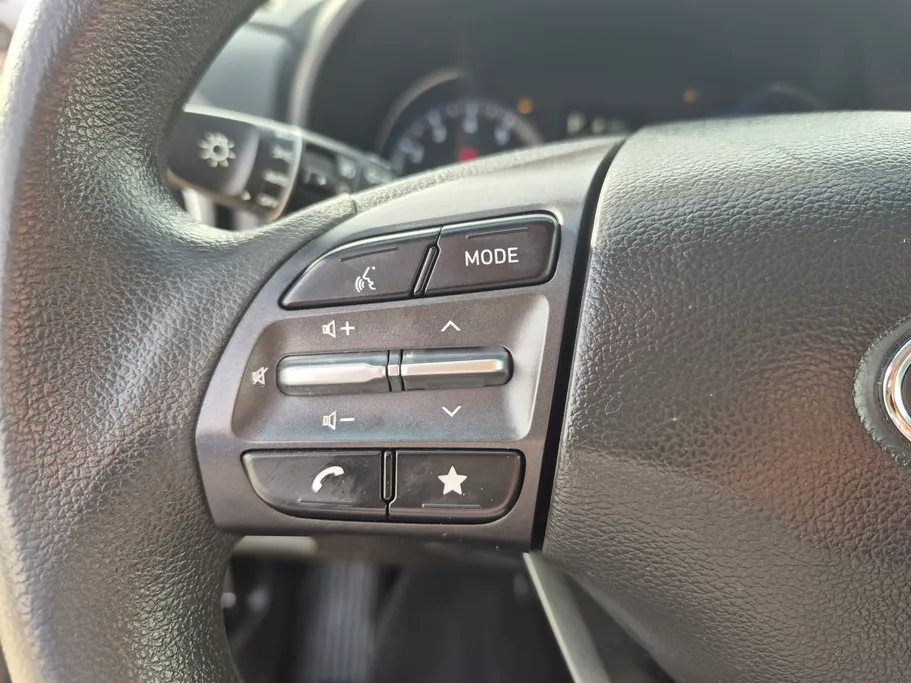 2021 Hyundai Kona SMART 