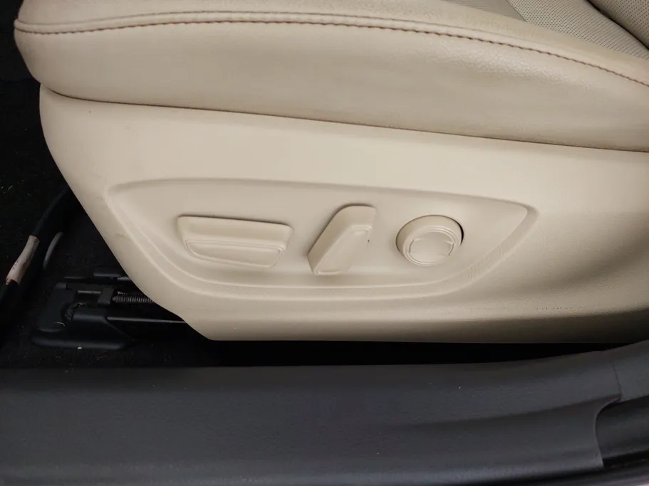 تويوتا كامري Limited 2020 