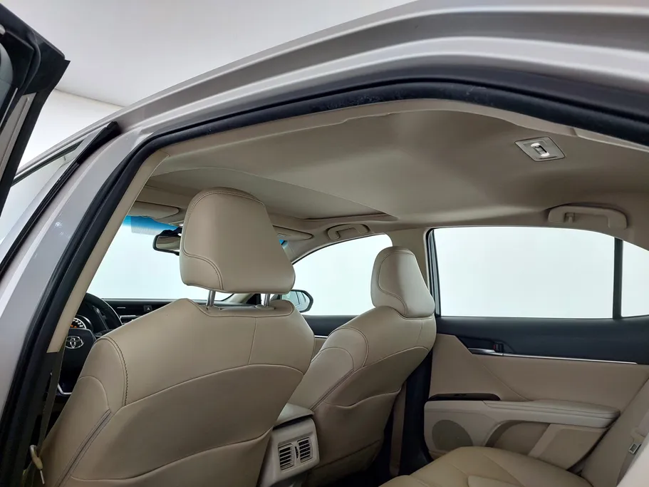 تويوتا كامري Limited 2020 