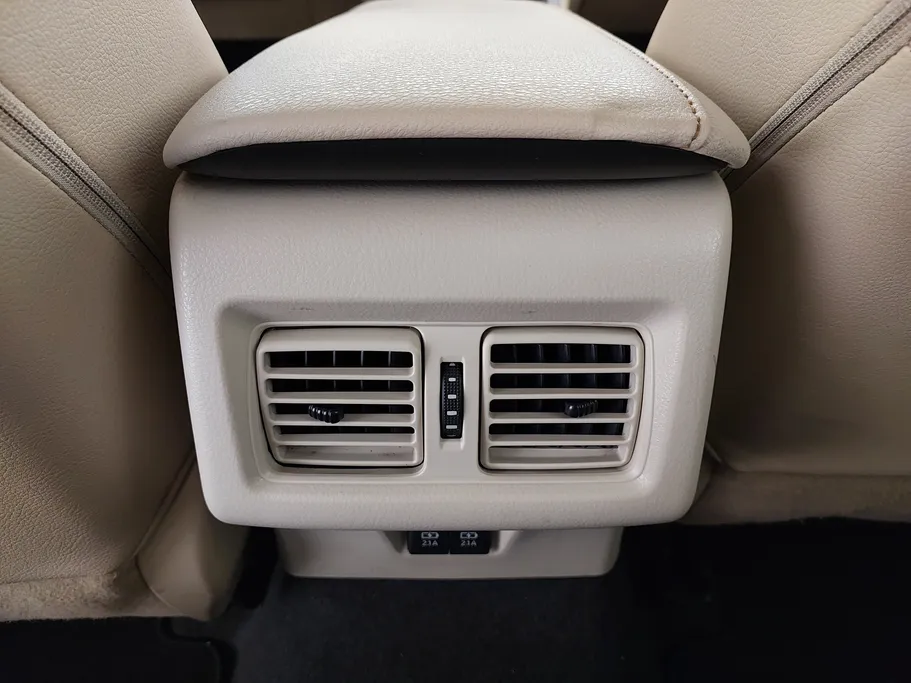 تويوتا كامري Limited 2020 