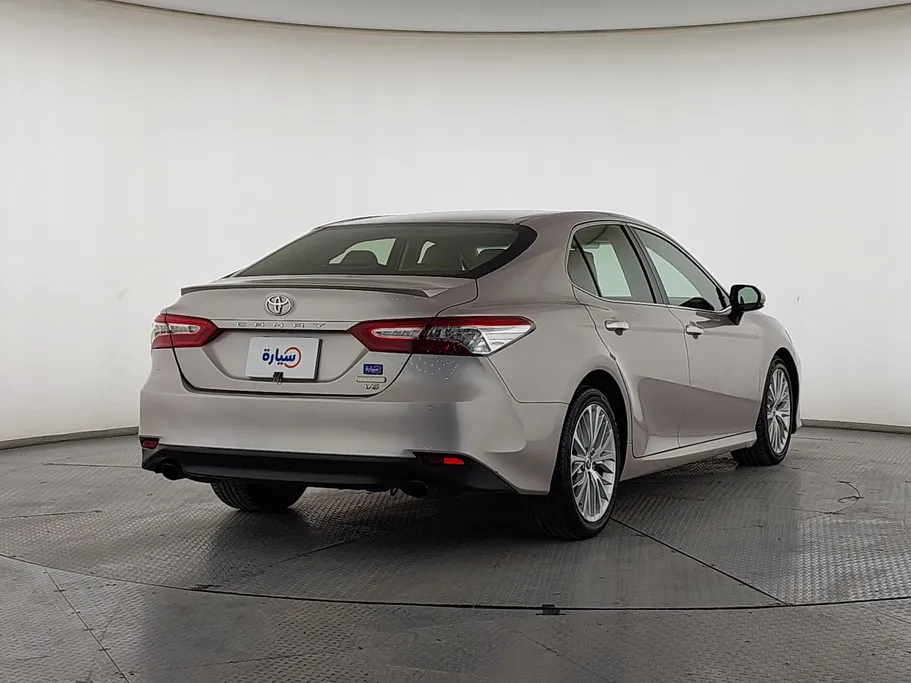 تويوتا كامري Limited 2020 