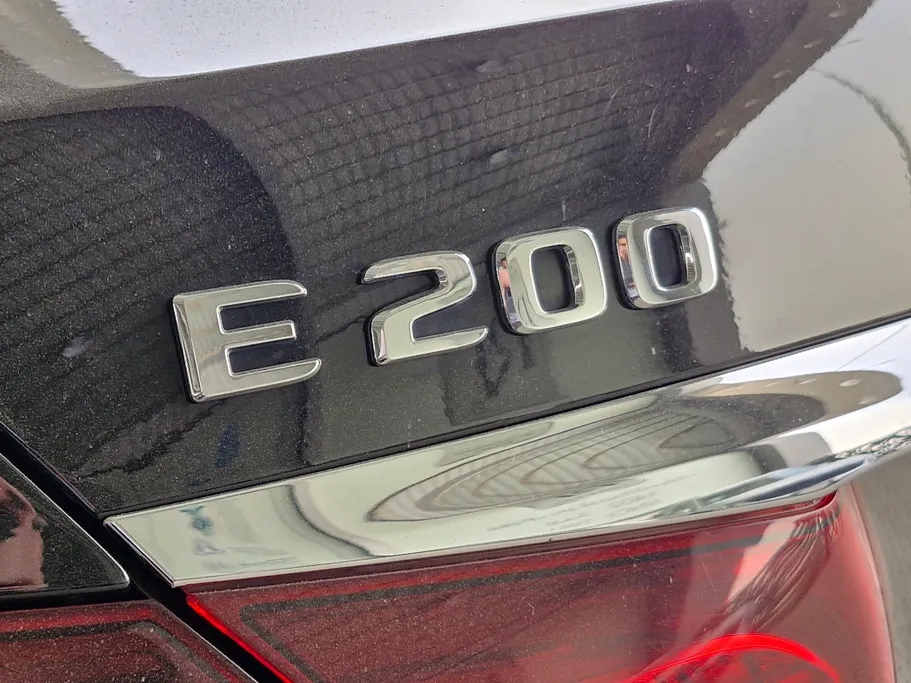 2023 Mercedes E 200 
