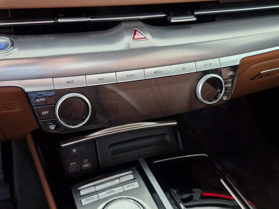 2024 Genesis G80 PRESTIGE 