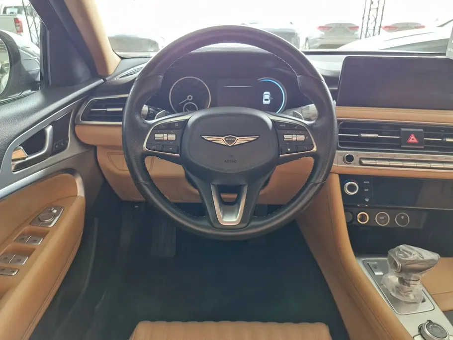 جينيسيس G70  2024 