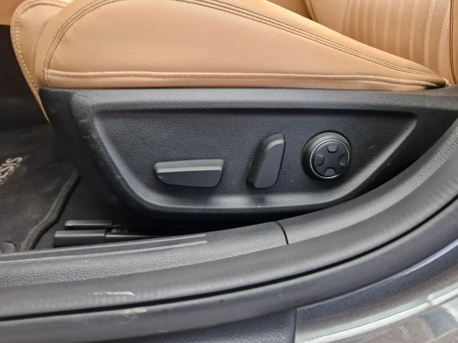 جينيسيس G70  2024 