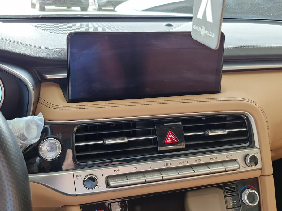 جينيسيس G70  2024 