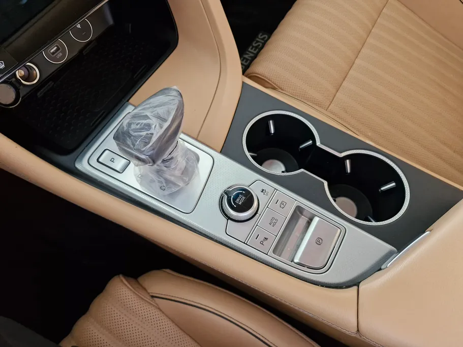 جينيسيس G70  2024 