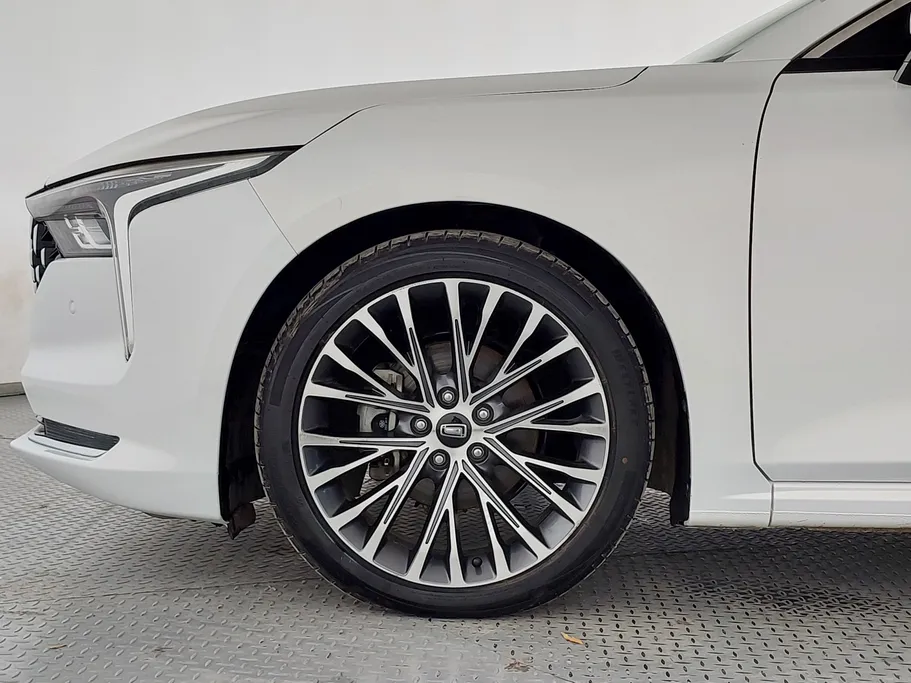 2023 FAW Bestune B70 Premium 