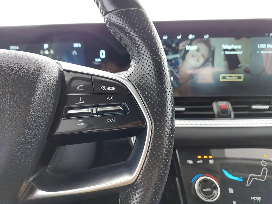 2023 FAW Bestune B70 Premium 