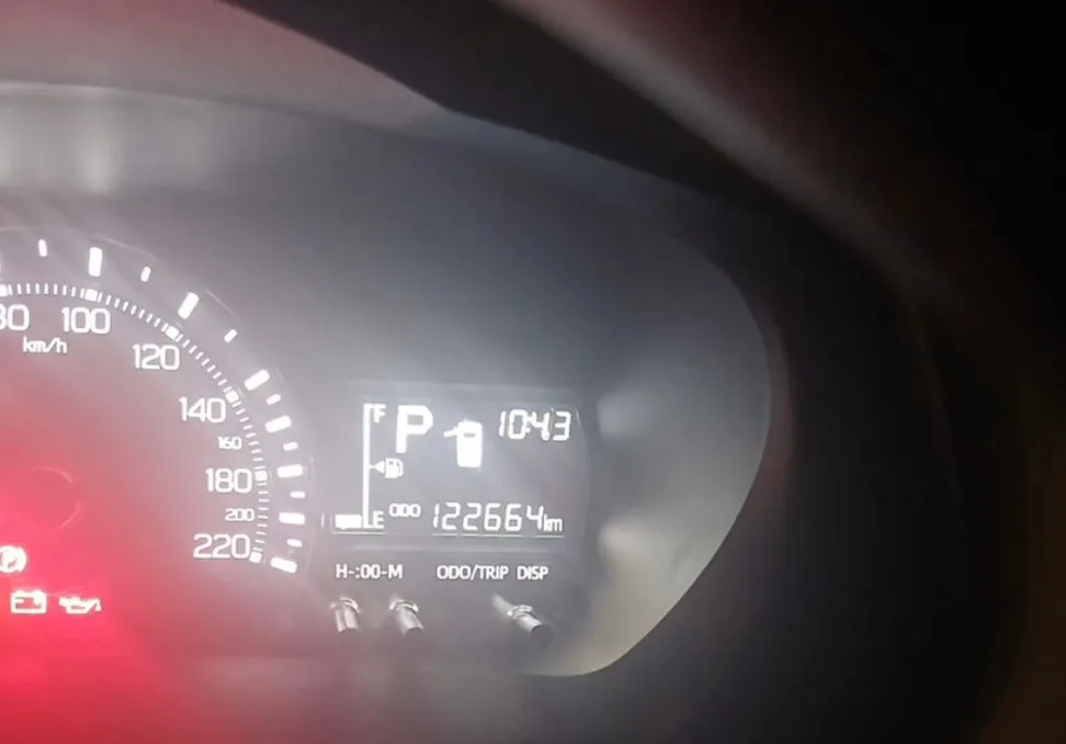 2023 Toyota Yaris  Y 