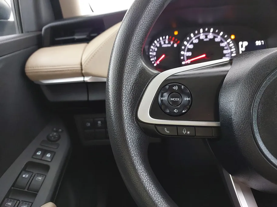 2023 تويوتا Yaris  Y 