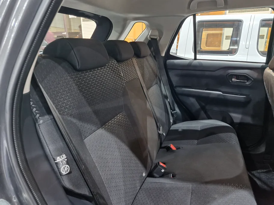 2023 Toyota Raize XLE 