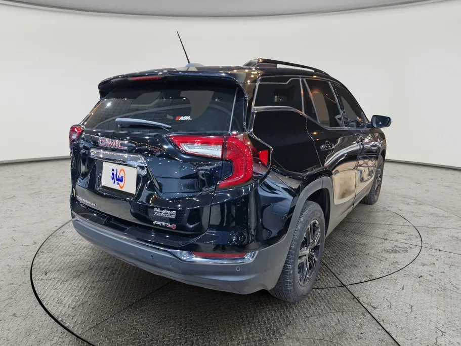2024 GMC Terrain AT4 