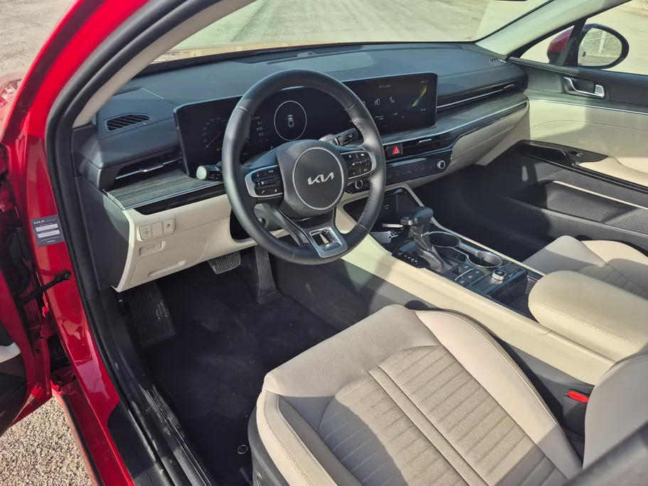 2023 Kia K5 EX 