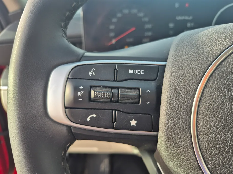 2023 Kia K5 EX 