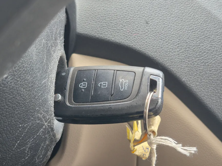 هيونداي اكسنت سمارت 2023 