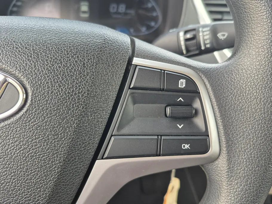 هيونداي اكسنت سمارت 2023 