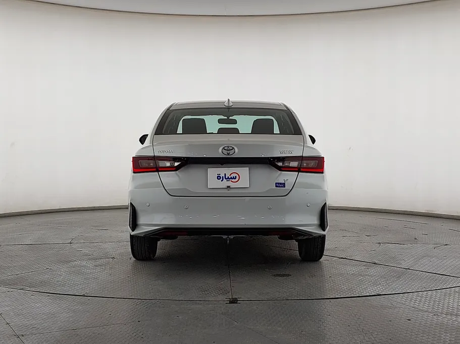 2024 Toyota Yaris  Y 