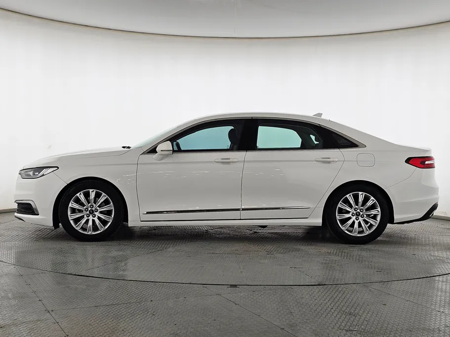 فورد تورس امبيانتي 2022 