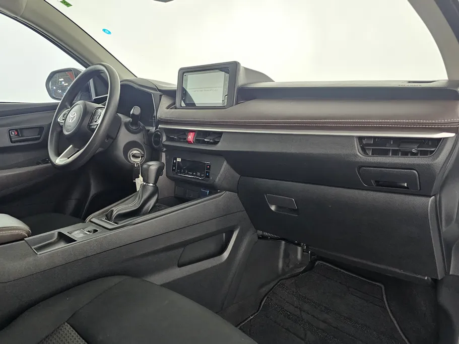 تويوتا يارس Y Plus 2024 