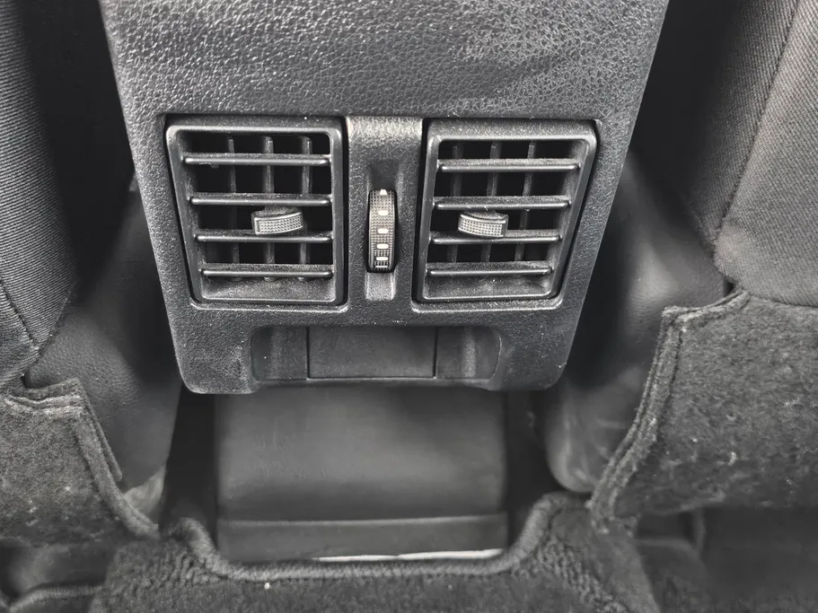 تويوتا يارس Y Plus 2024 